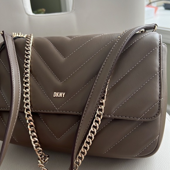 DKNY New Veronica Large Shoulder Bag Clay Gray Crossbody Purse Handbag - Picture 5 of 17